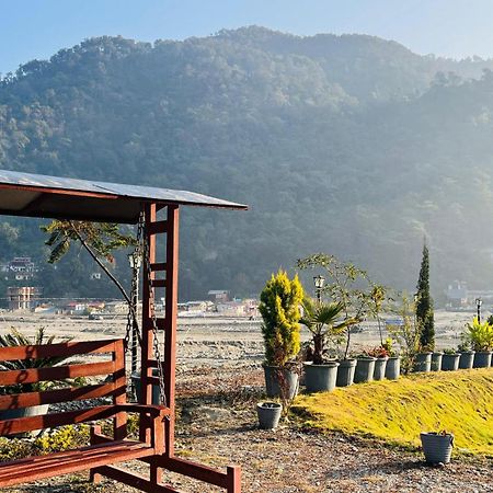 Aroma Resort Rishikesh Bagian luar foto