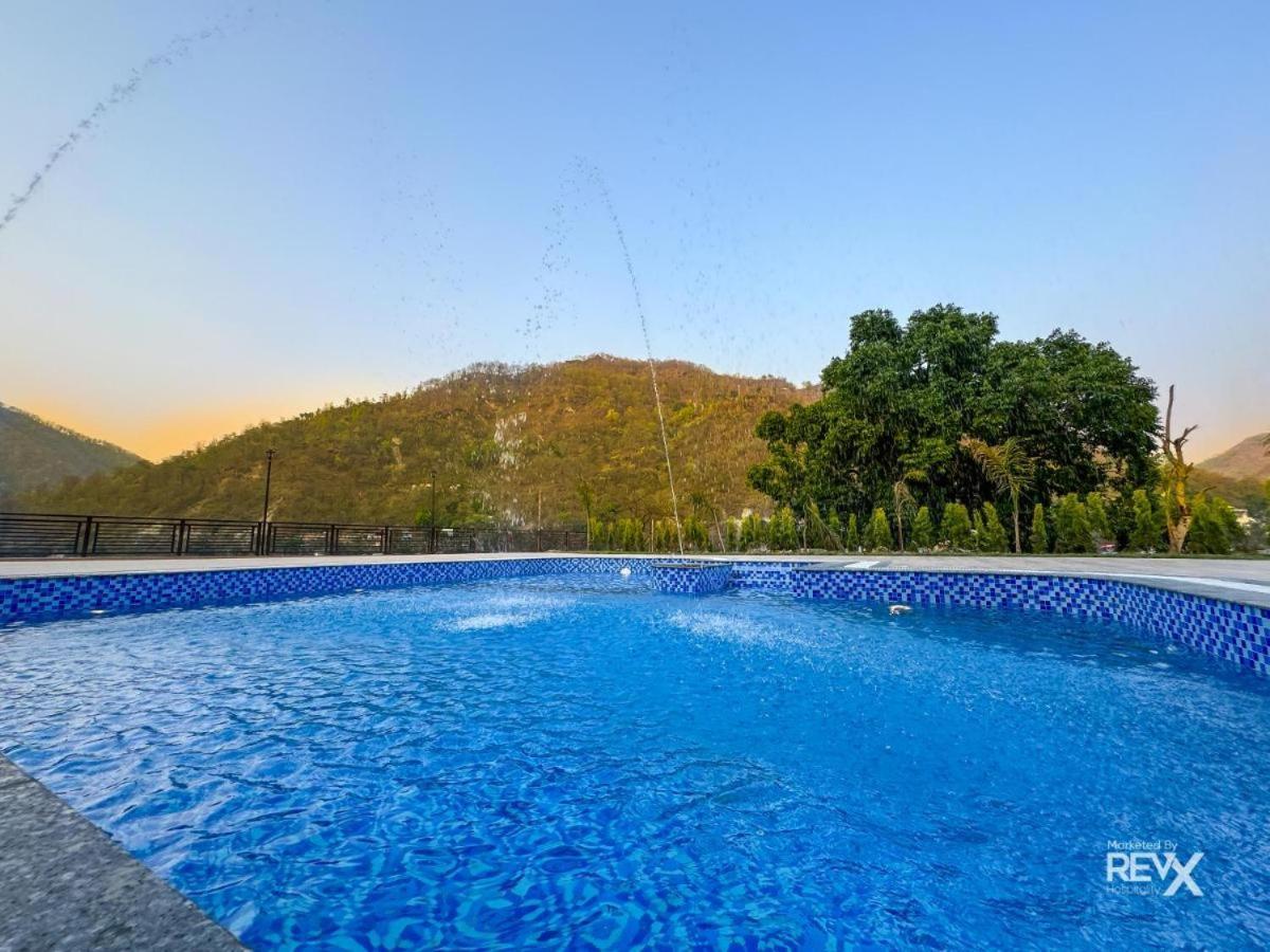 Aroma Resort Rishikesh Bagian luar foto